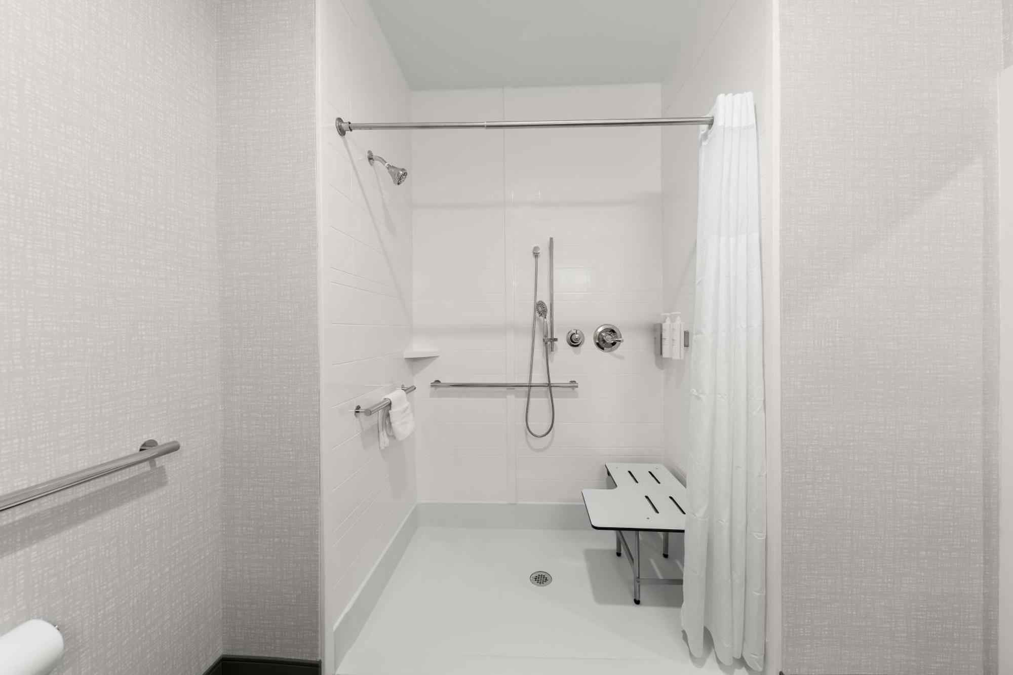 Hampton Inn & Suites 셔먼 외부 사진